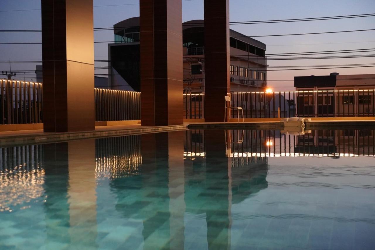S3 Huahin Hotel Exterior foto